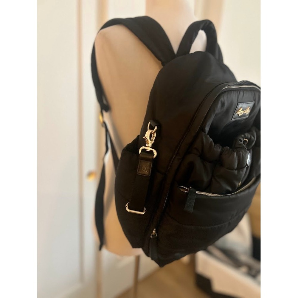 Itzy Ritzy Black Puffer Backpack Diaper Bag Organize Travel Versatile Change Pad - Picture 6 of 11